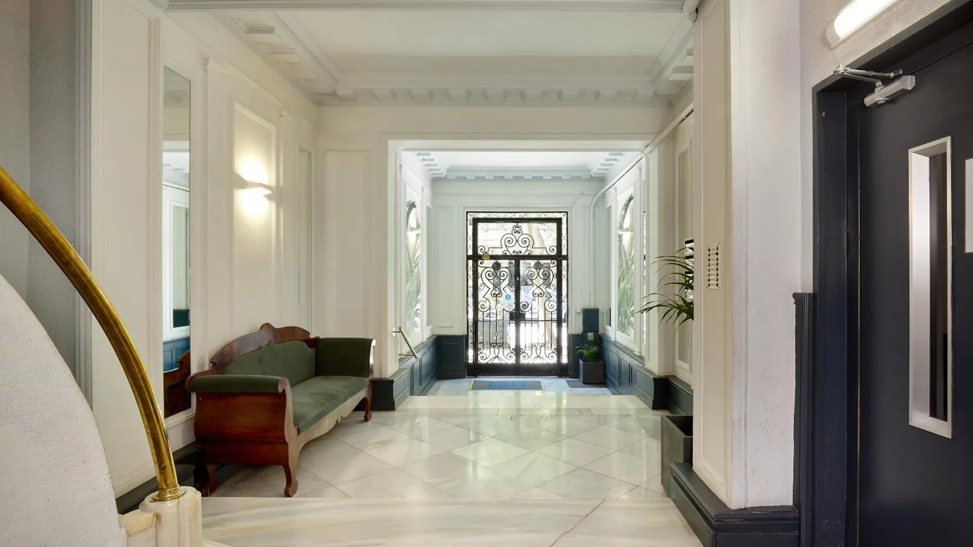 Casa Cosi - Eixample 4 Daire Barselona